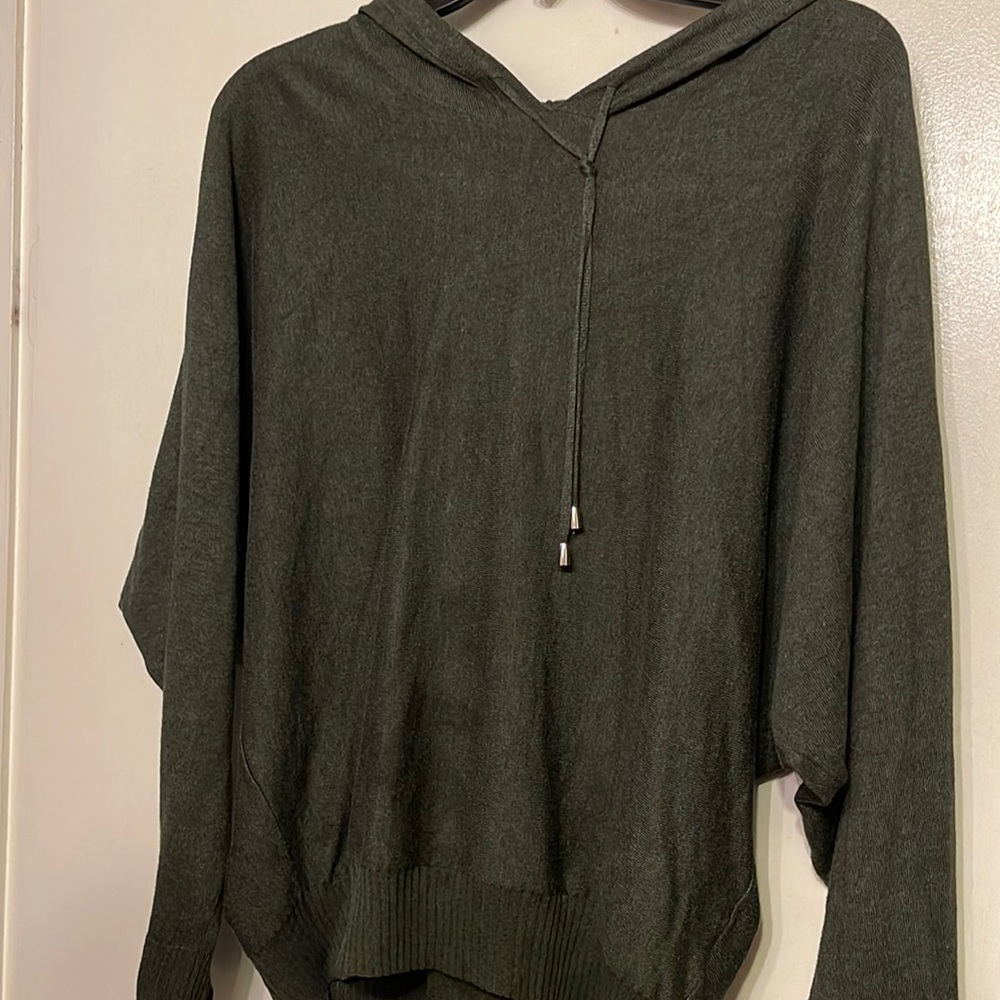 It’s very light weight and comfortable